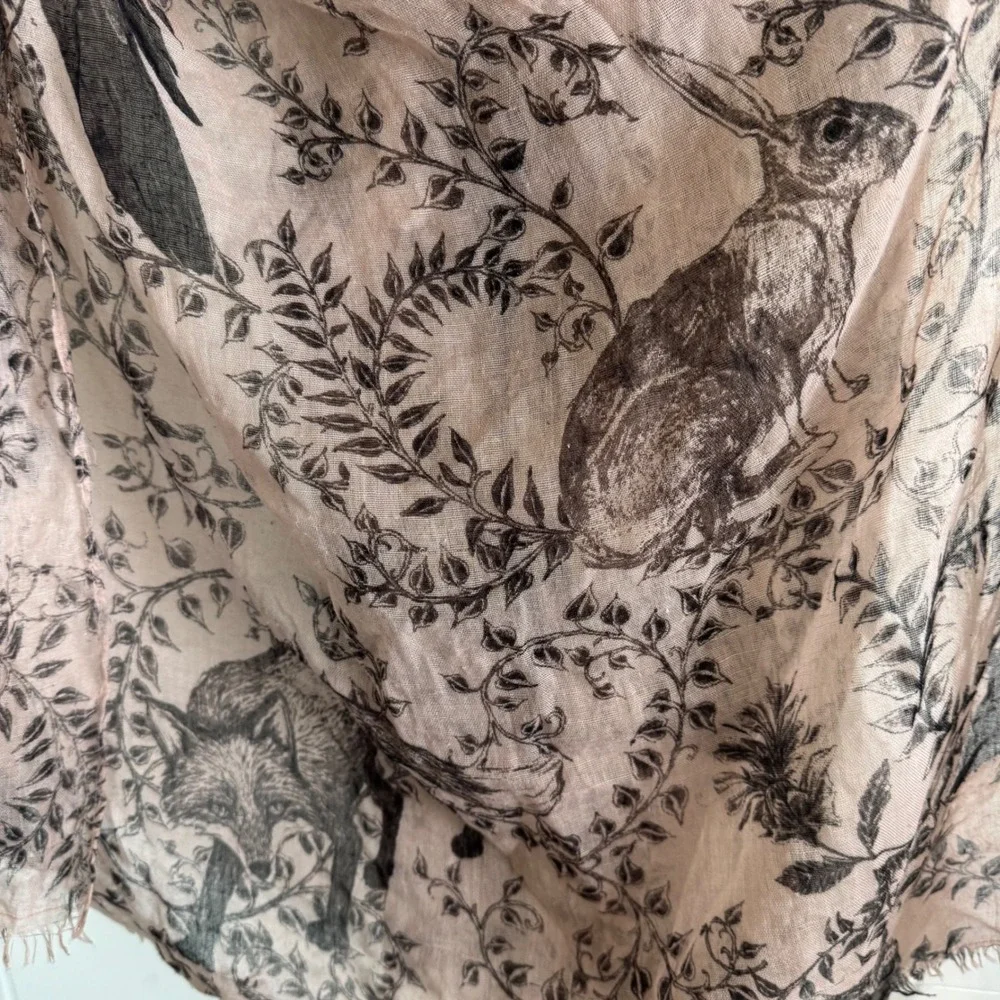 N/A lightweight airy